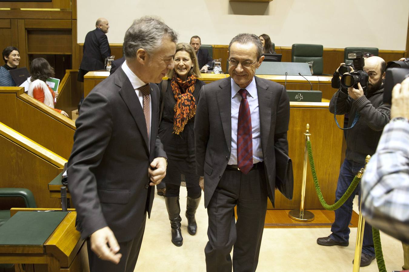 Ángel Toña, en su primer pleno del Parlamento vasco