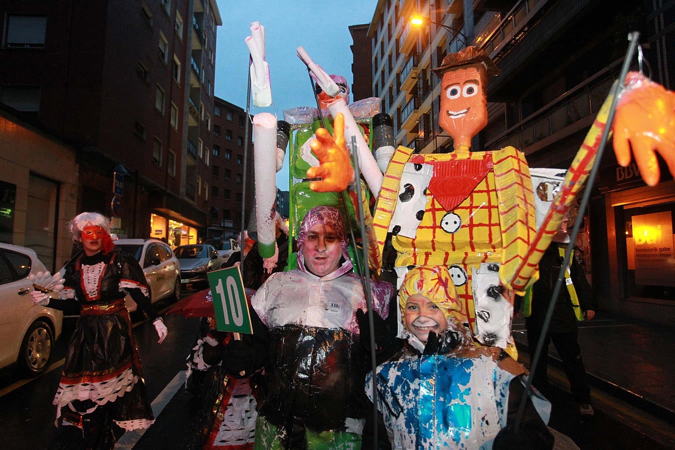 Bilbao se sumerge en los carnavales