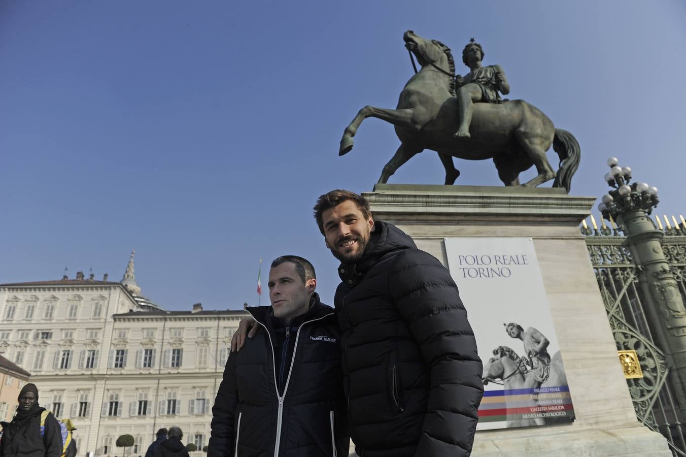 Llorente, con los aficionados del Athletic en Turín