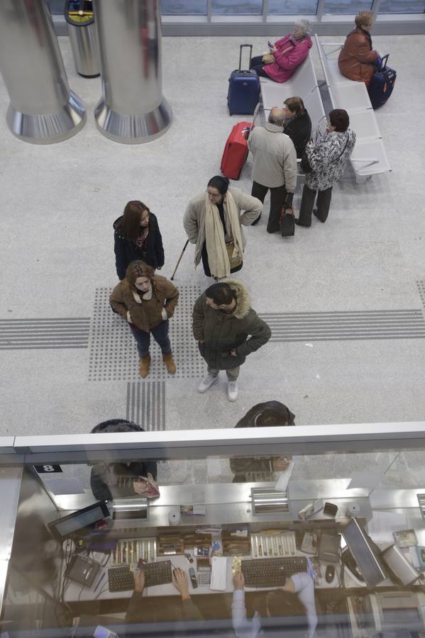 Primer día de la nueva estación de autobuses de Vitoria