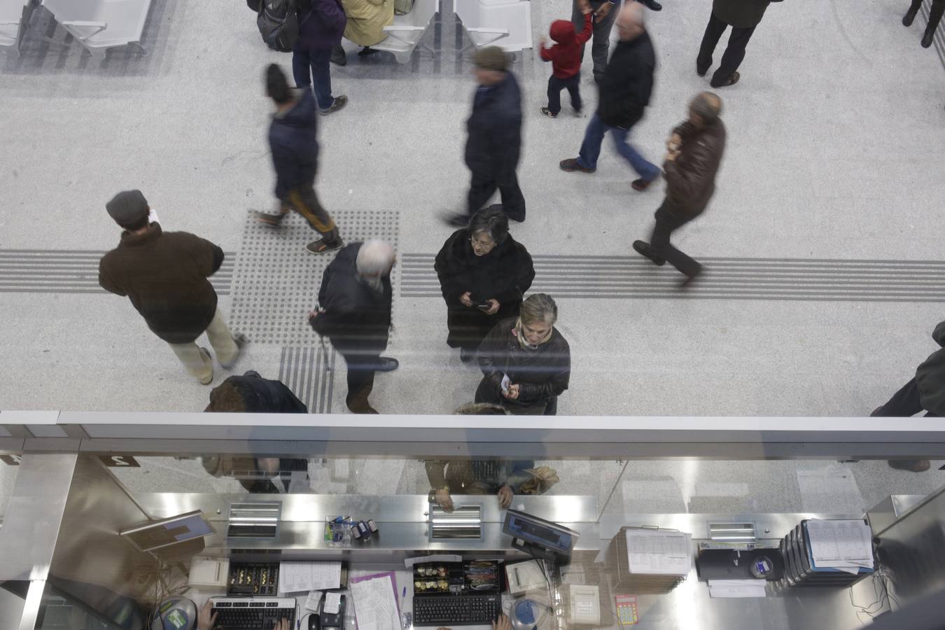 Primer día de la nueva estación de autobuses de Vitoria