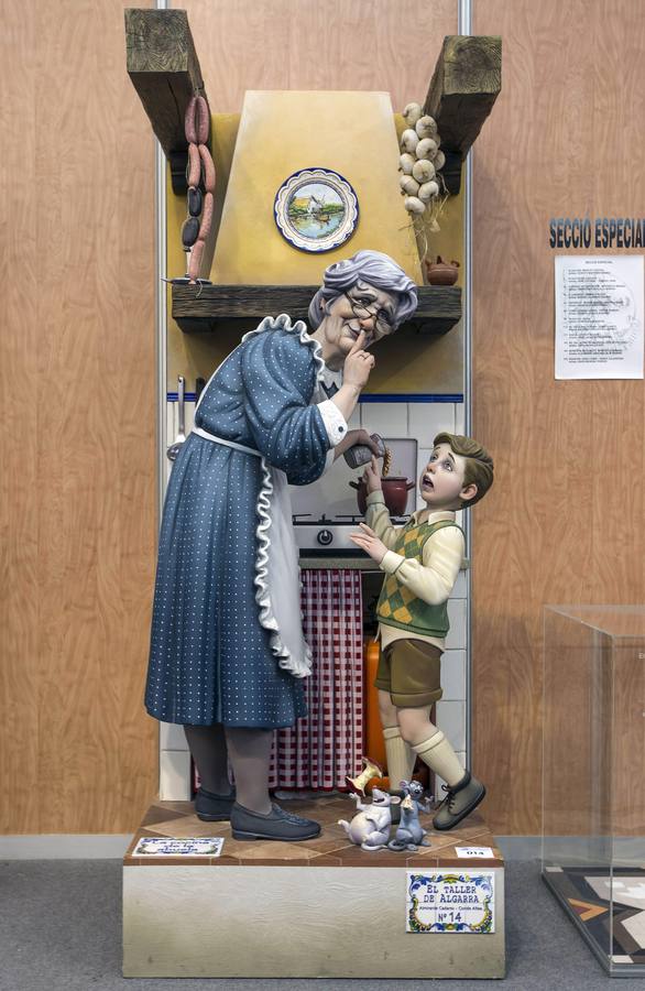 Las Fallas de Valencia, antes de la &#039;cremà&#039;