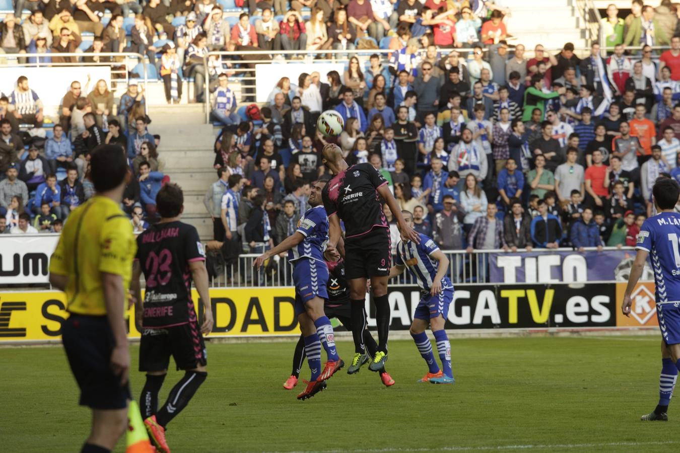Las mejores imágenes del partido Alavés-Tenerife