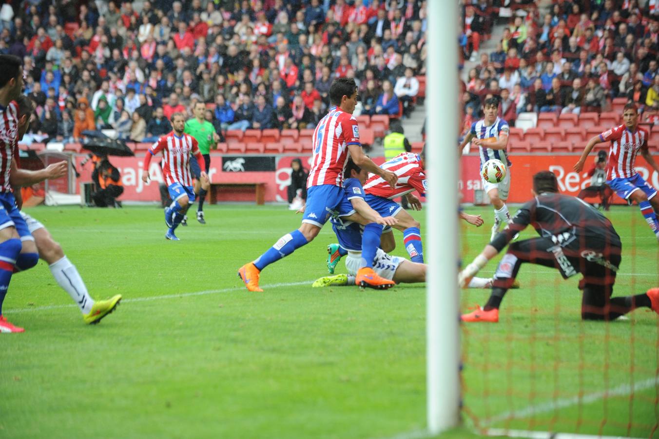 Sporting-Alavés, en imágenes
