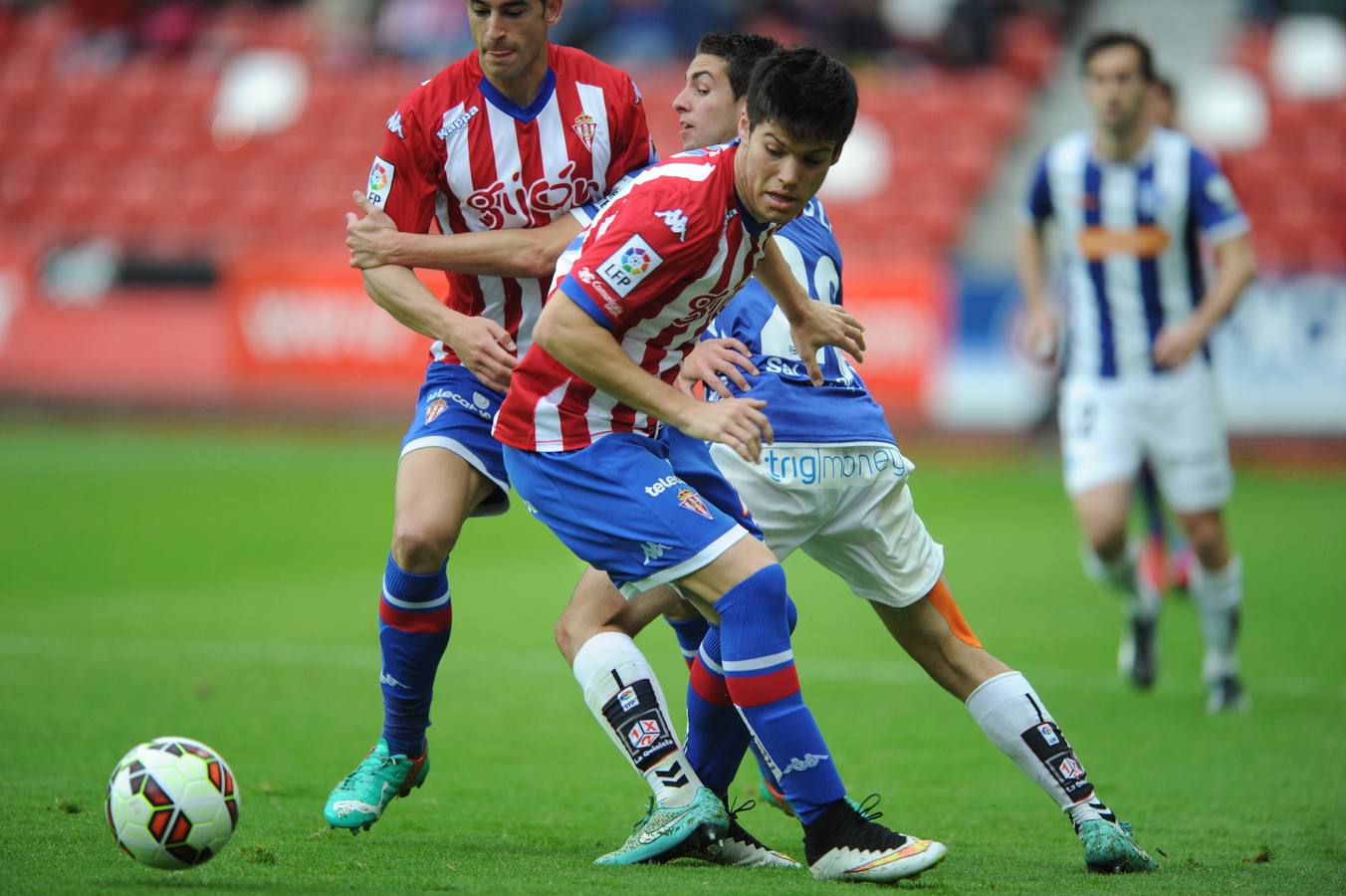 Sporting-Alavés, en imágenes