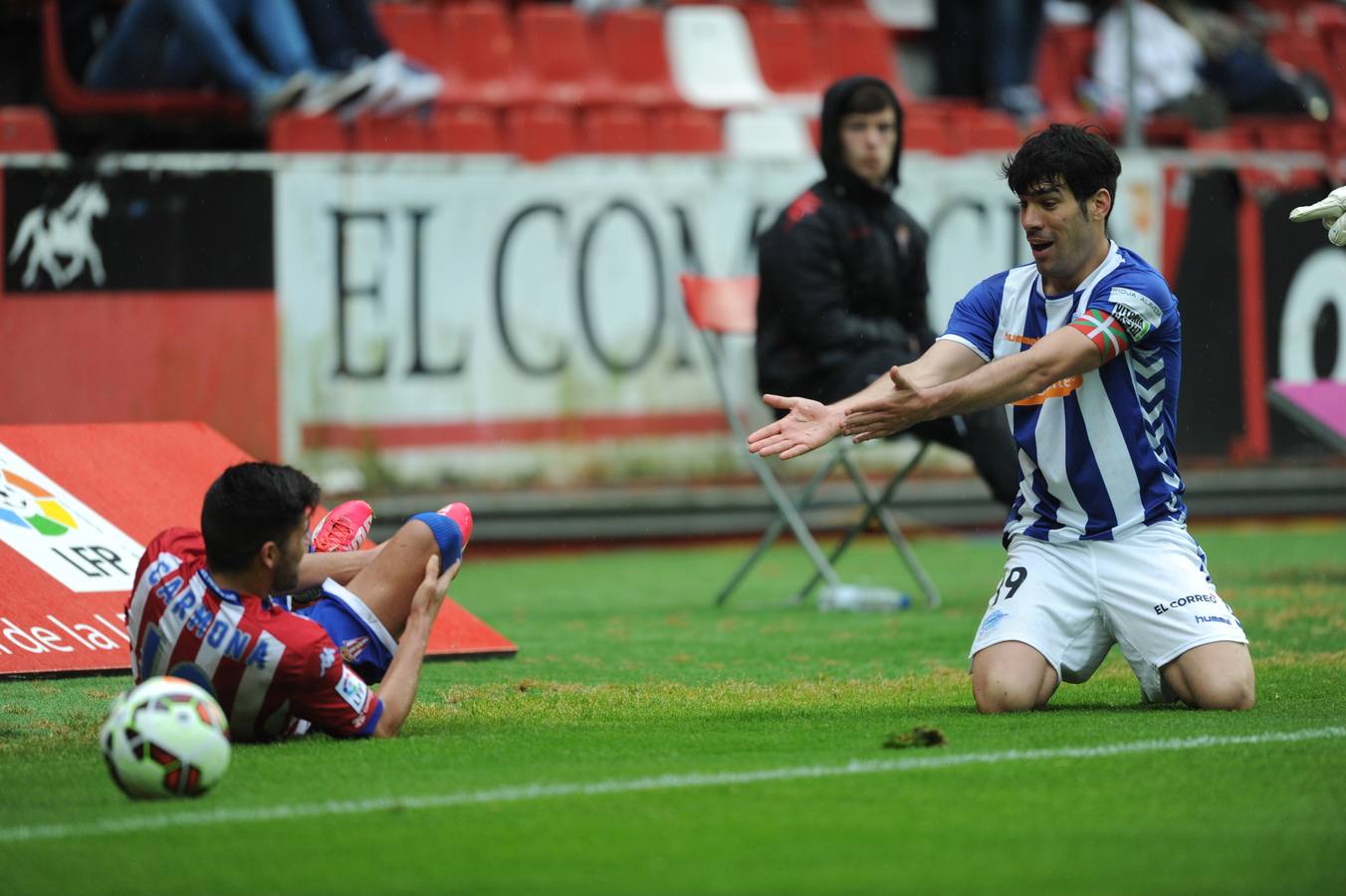 Sporting-Alavés, en imágenes