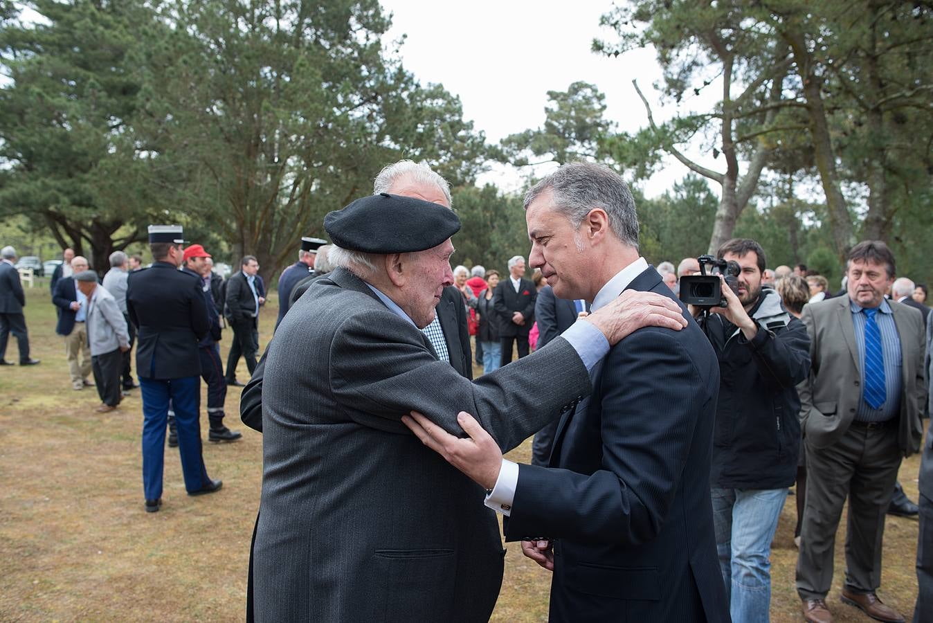 Emotivo homenaje a los gudaris del Batallón Gernika