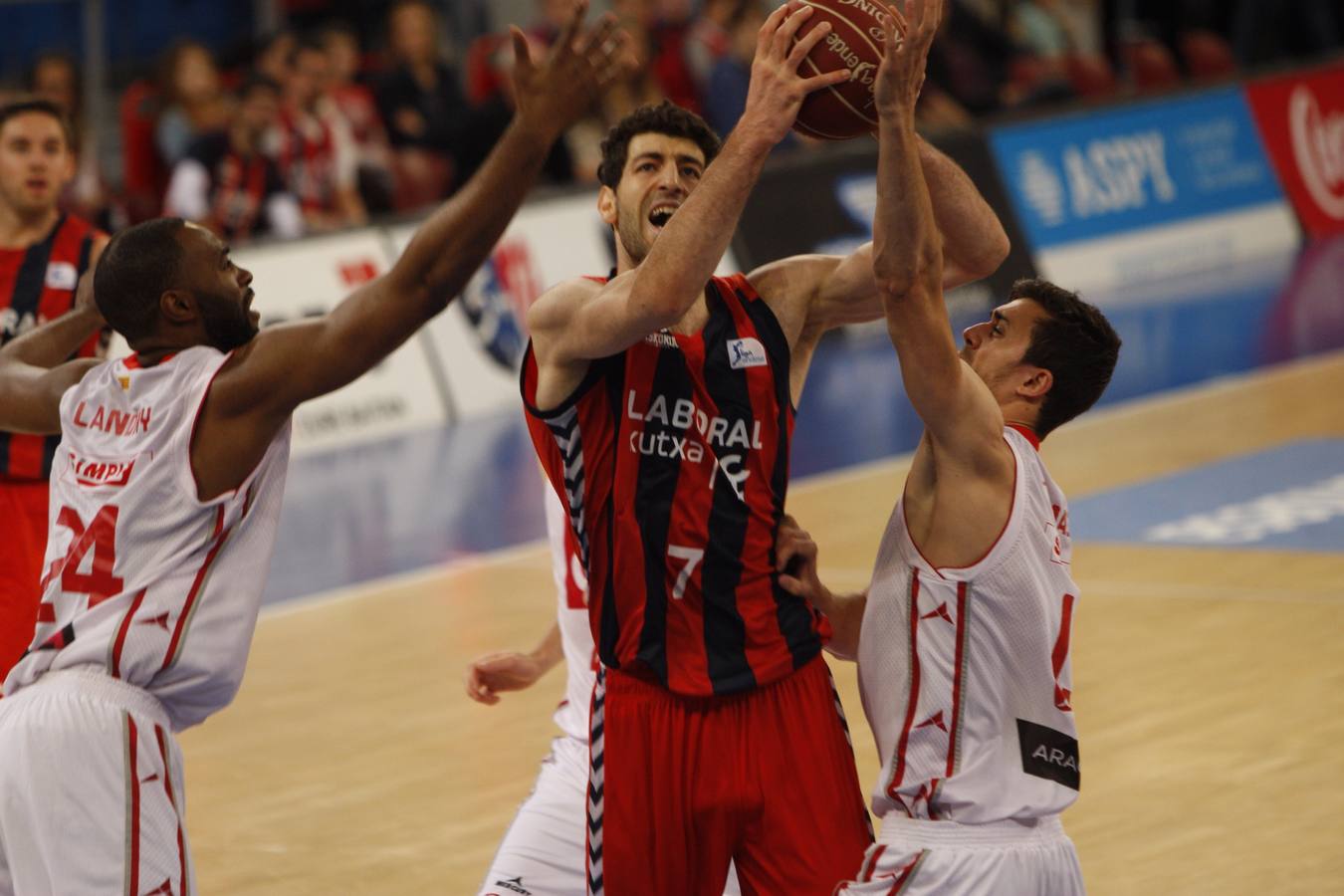 Laboral Kutxa-CAI Zaragoza, en imágenes