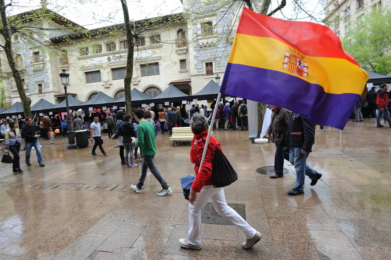 Despedida de Gora Gasteiz en el centro de Vitoria