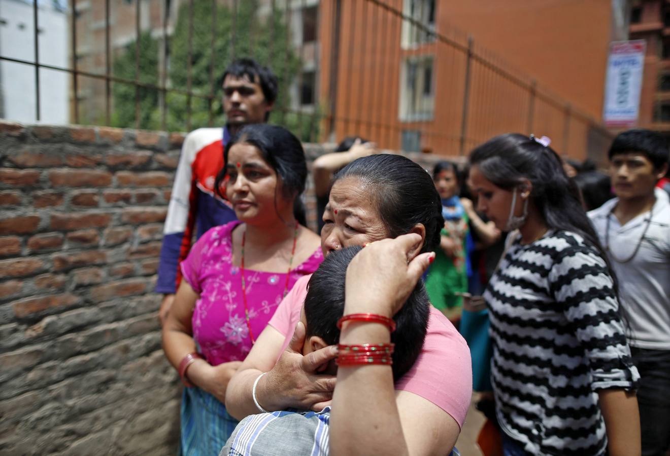 El horror se repite en Nepal