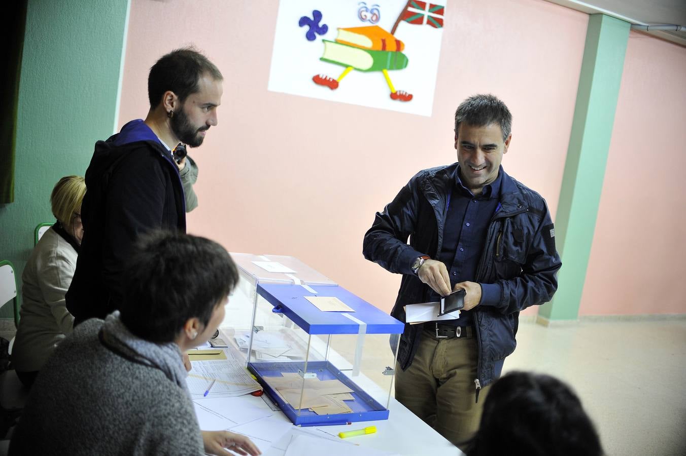 Miguel de los Toyos (PSE).