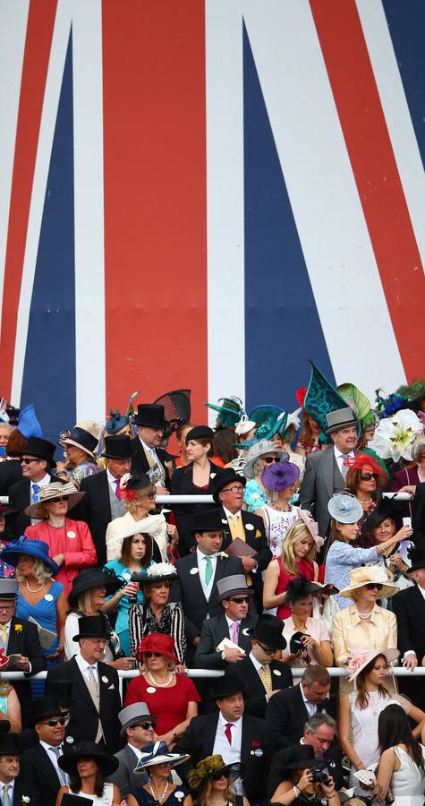 Ascot: la pasarela más extravagante de sombreros