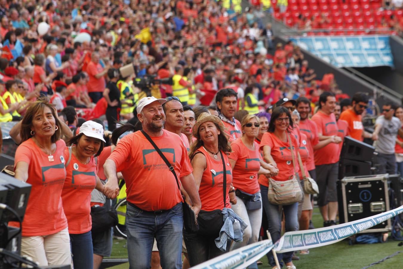 El acto de &#039;Gure esku dago&#039; en San Mamés