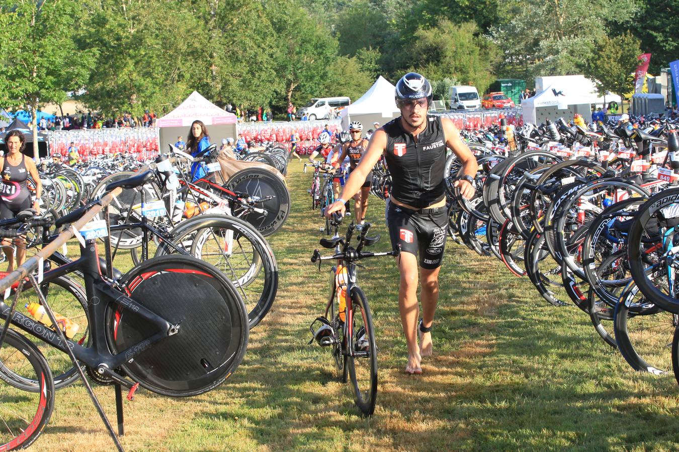 Primera transición de la Triatlón de Vitoria 2015