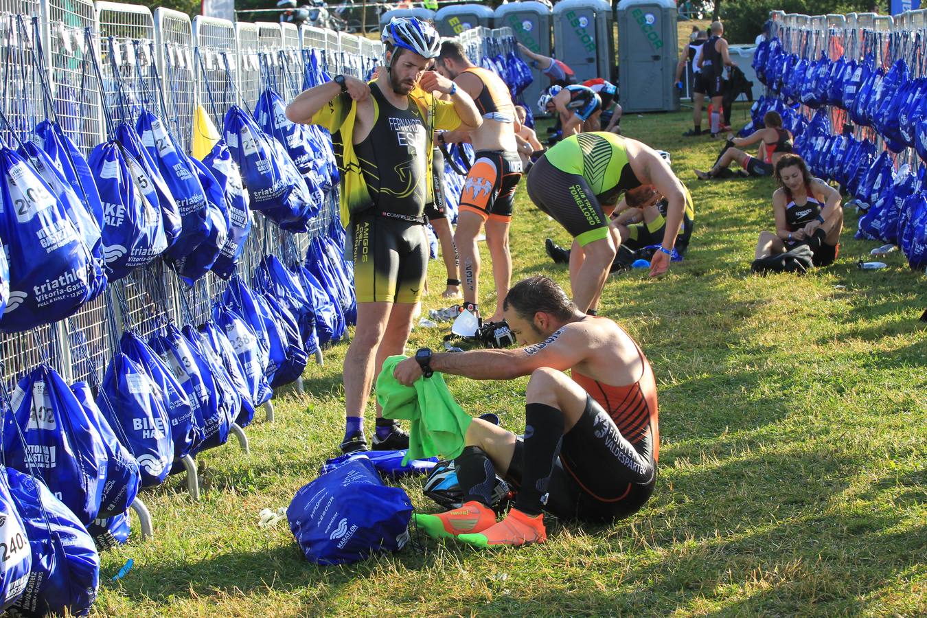 Primera transición de la Triatlón de Vitoria 2015