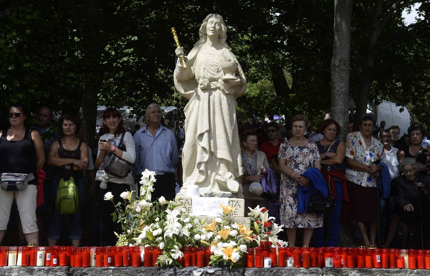 &#039;Los que vieron la muerte&#039;, la procesión de ataúdes abiertos de un pueblo gallego