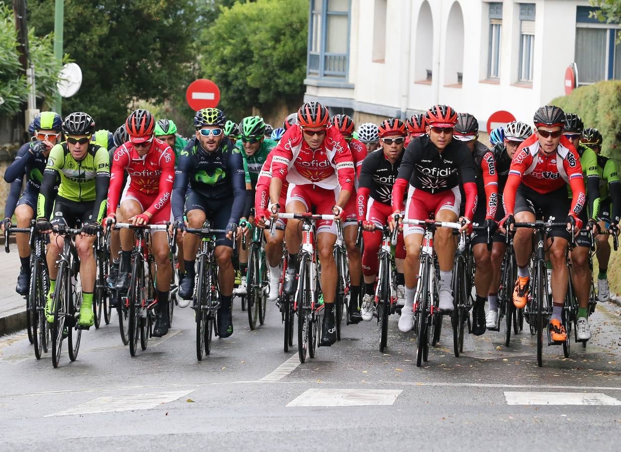 Nacer Bouhanni se impone en el Circuito de Getxo