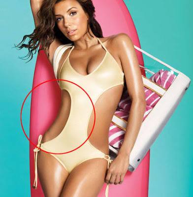 A Eva Longoria le han guillotinado la cintura. Se ve rara, pero no sería tan evidente como otros errores si no fuera porque se les olvidó retocar la sombra