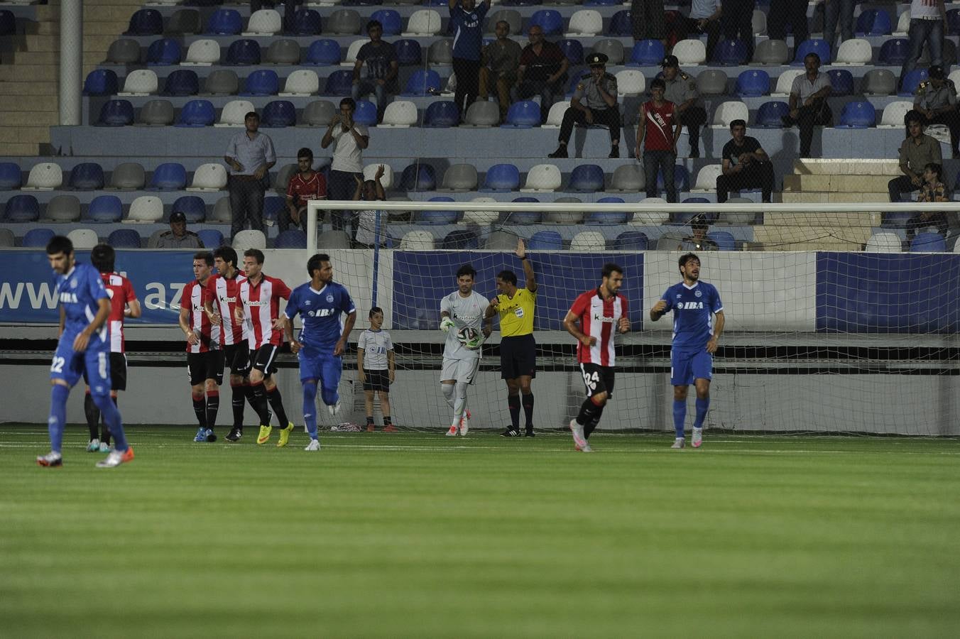 El Inter Baku-Athletic, en imágenes