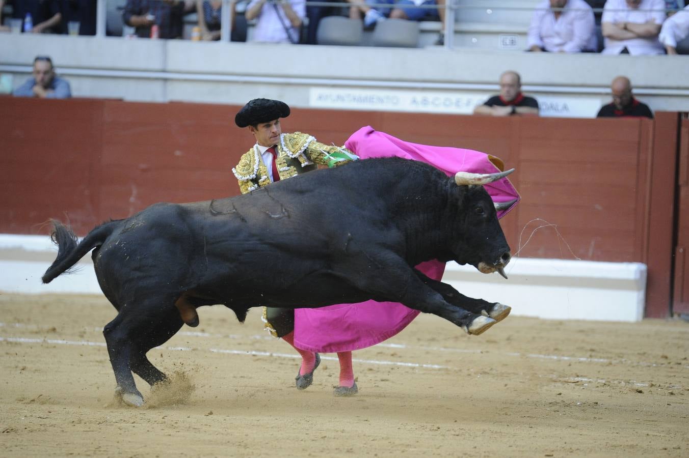 Morante, Talavante y Juli abren la feria de La Blanca 2015