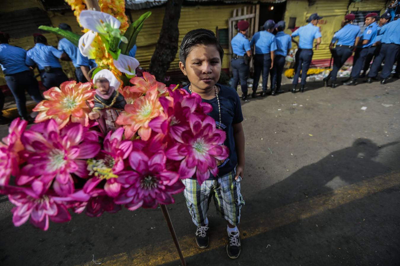 Fieles a Santo Domingo de Guzmán