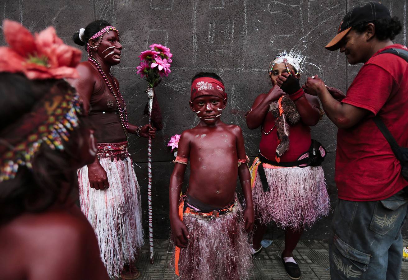 Fieles a Santo Domingo de Guzmán