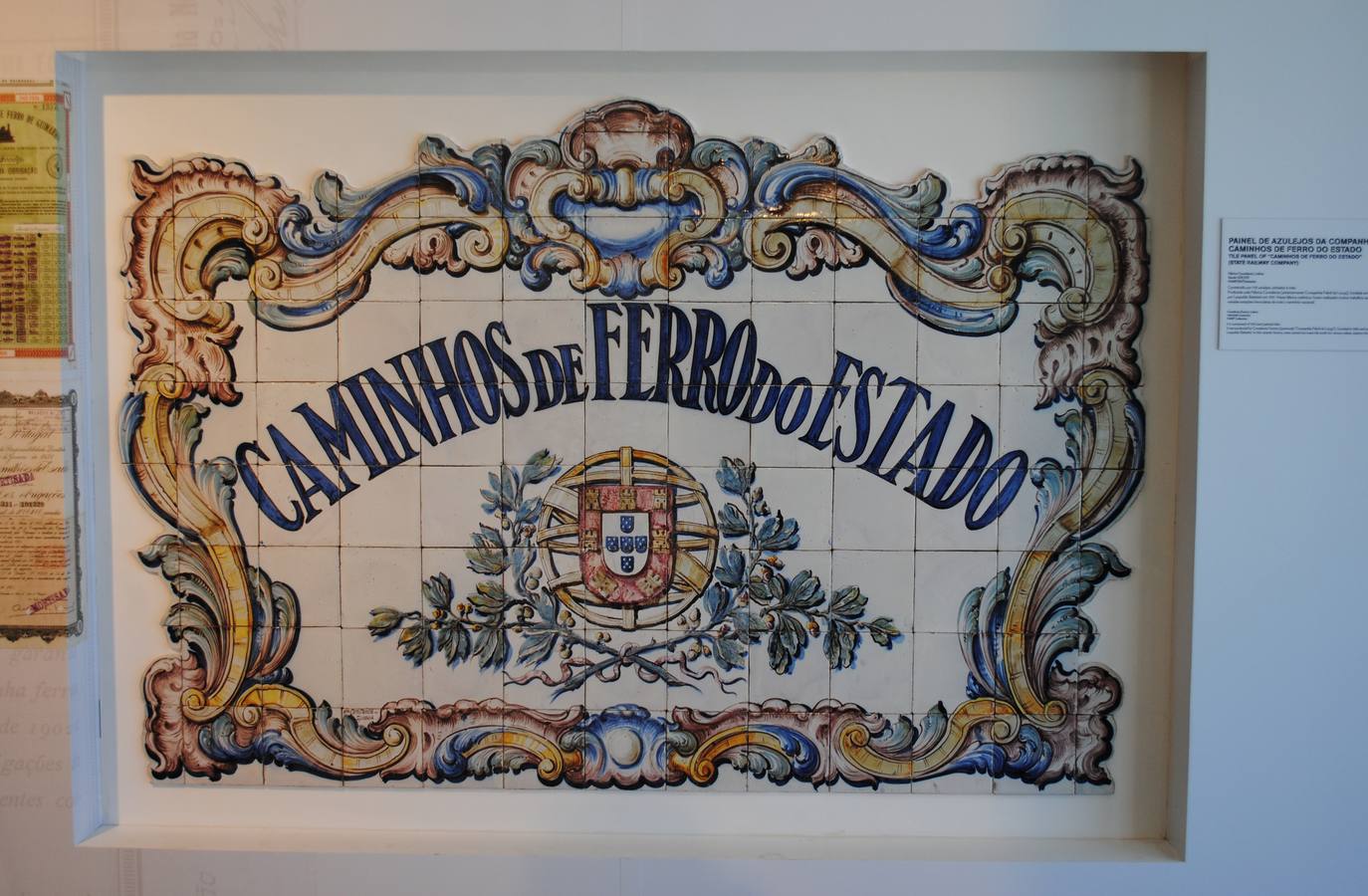 Los azulejos portugueses son una constante en las estaciones ferroviarias.. 