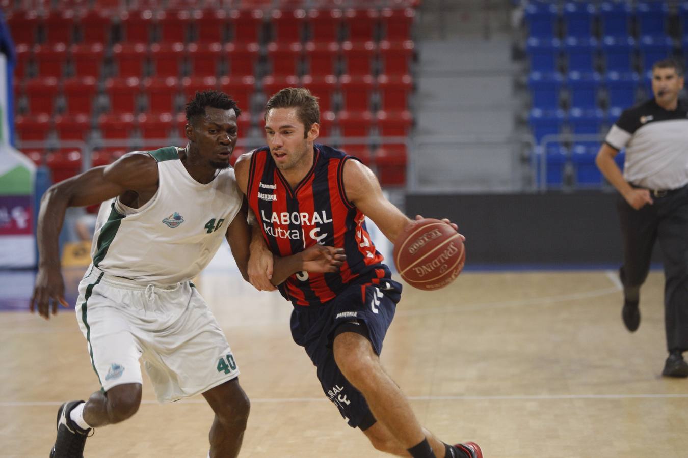 Amistoso entre Baskonia y PAU Orthez