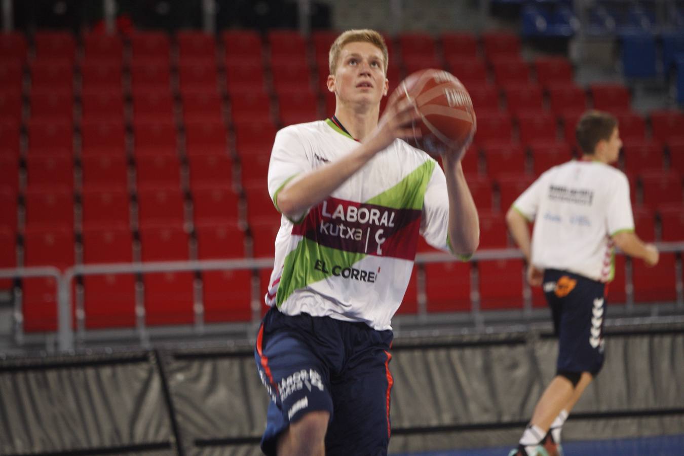 Amistoso entre Baskonia y PAU Orthez