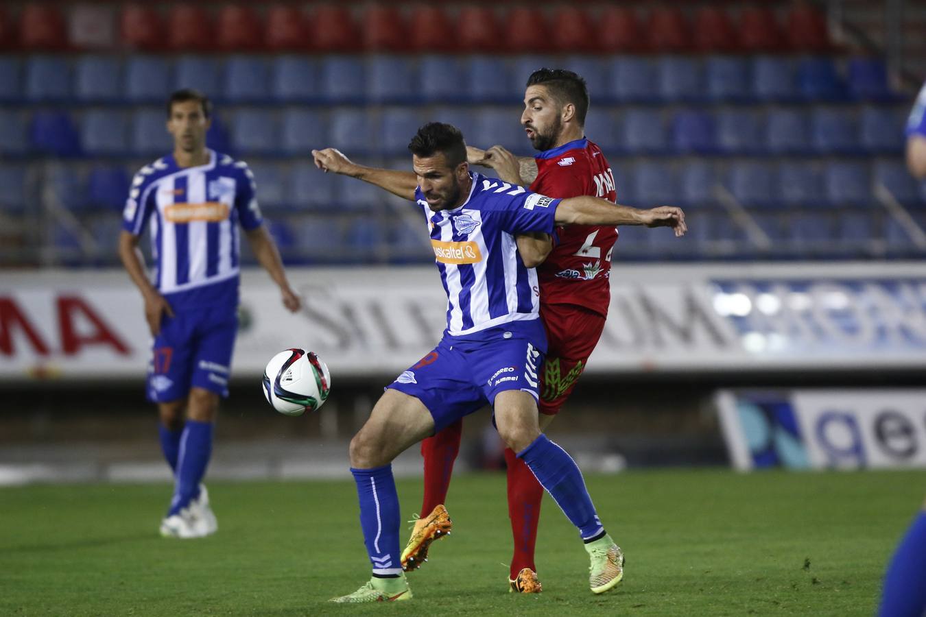 Partido de Copa entre el Numancia y el Alavés