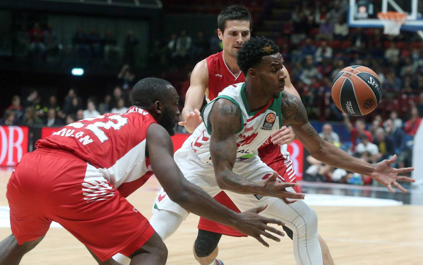 Armani Milán - Laboral Kutxa