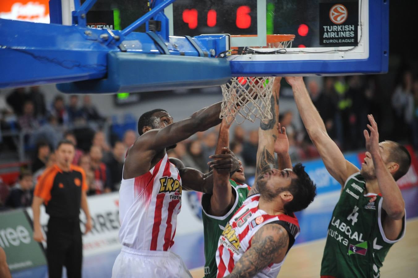 Laboral Kutxa - Olympiacos