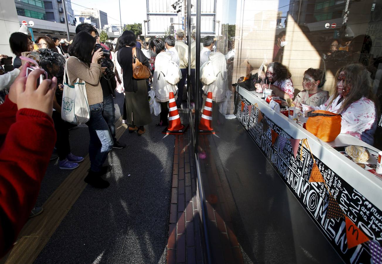 En Tokio se adelantan a Halloween
