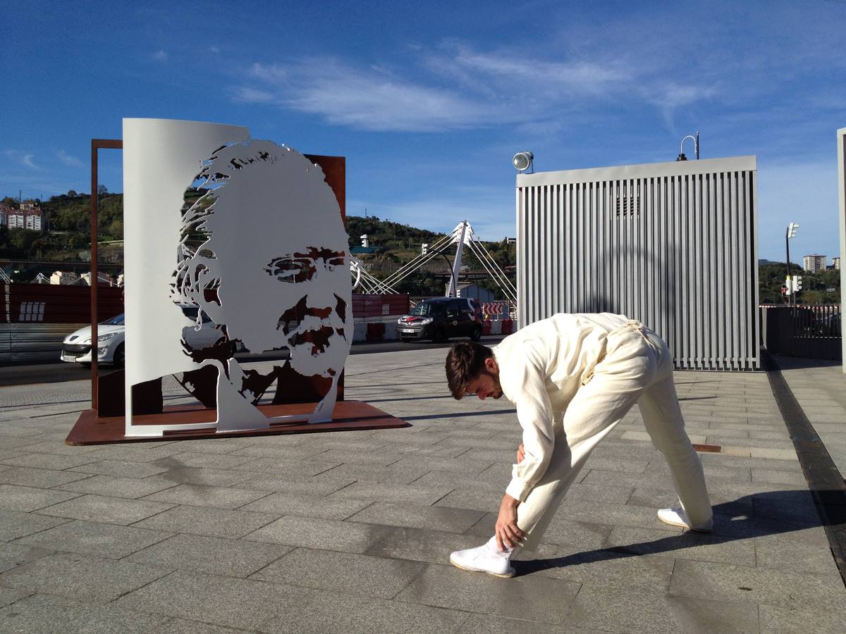 Azkuna ya tiene su primera estatua