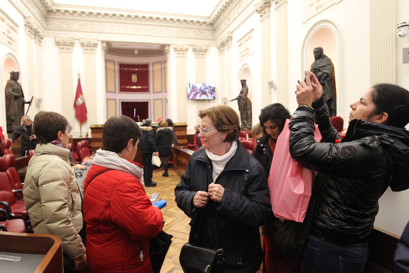 Fiesta en el parlamento de los alaveses