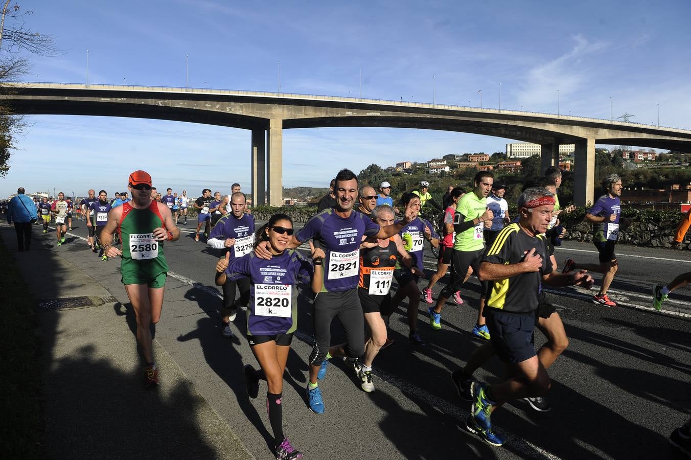 Desde Santurtzi a Bilbao con objetivos solidarios