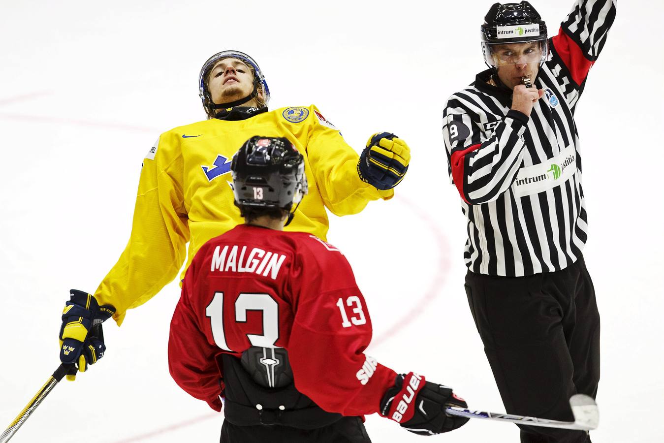 Campeonato Mundial Juvenil de hockey sobre hielo en Helsinki