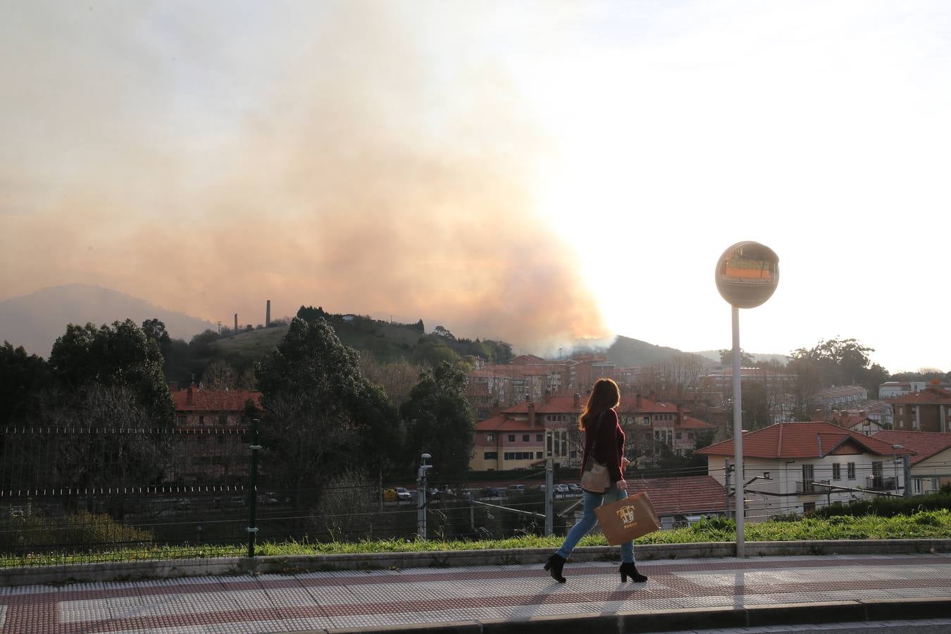 La lucha contra el fuego en Berango