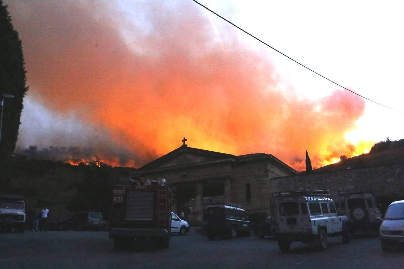 La lucha contra el fuego en Berango