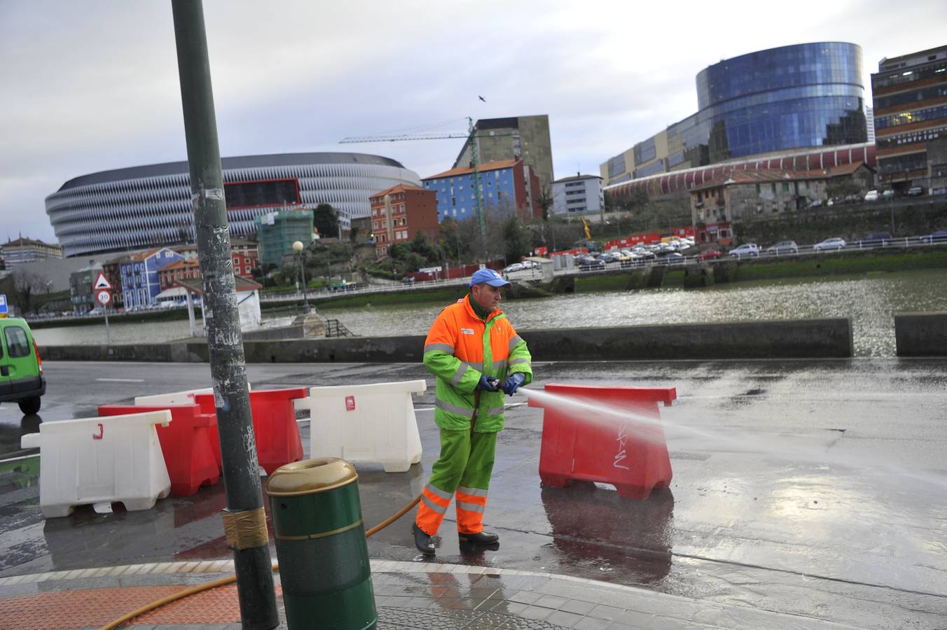 El puente de Gehry ya es la única vía de acceso a Zorrozaurre