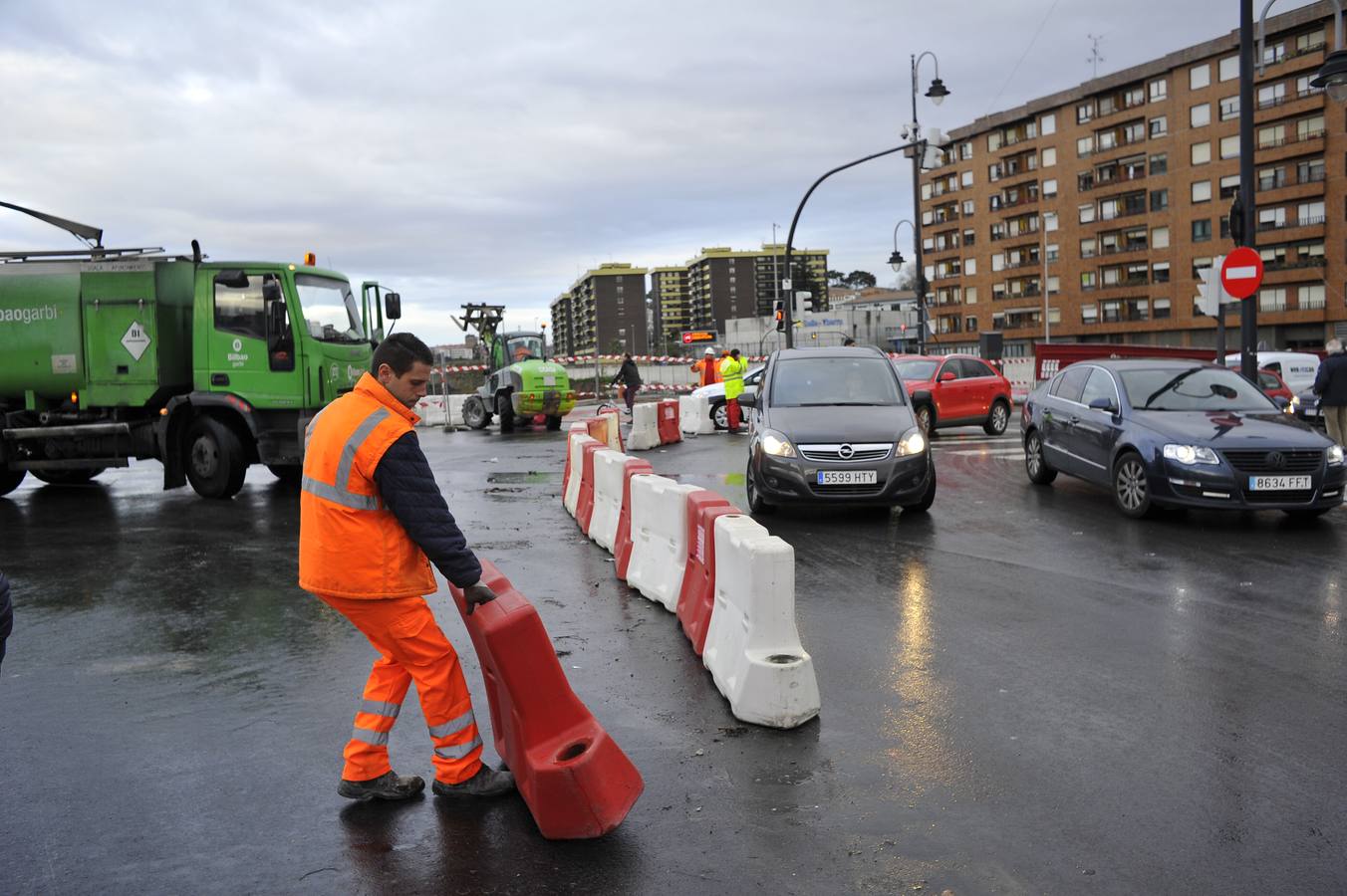El puente de Gehry ya es la única vía de acceso a Zorrozaurre