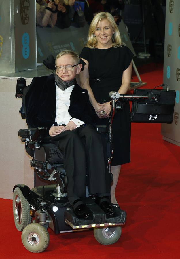 Stephen Hawking. 74 años