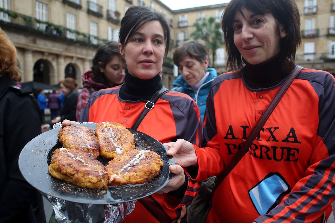 Concurso de Tostadas en la Plaza Nueva