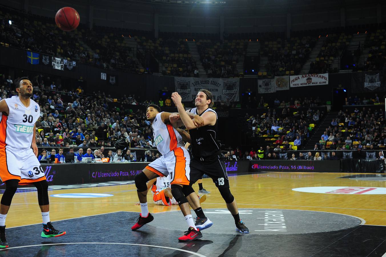 Las mejores imágenes del partido Dominion Bilbao-Ratiopharm Ulm