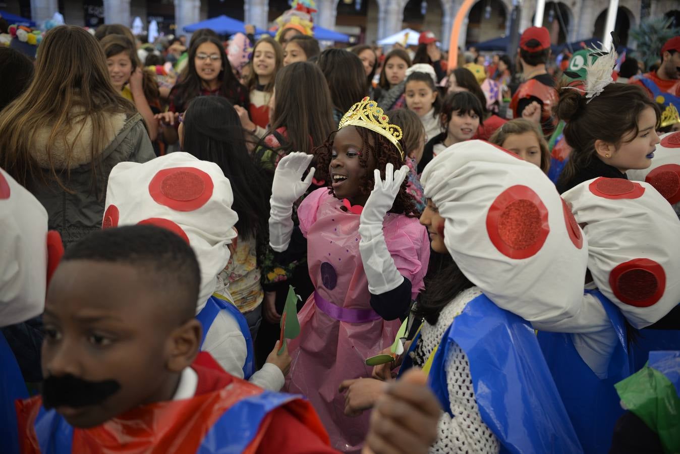 Los niños se apoderan del Carnaval en Bilbao