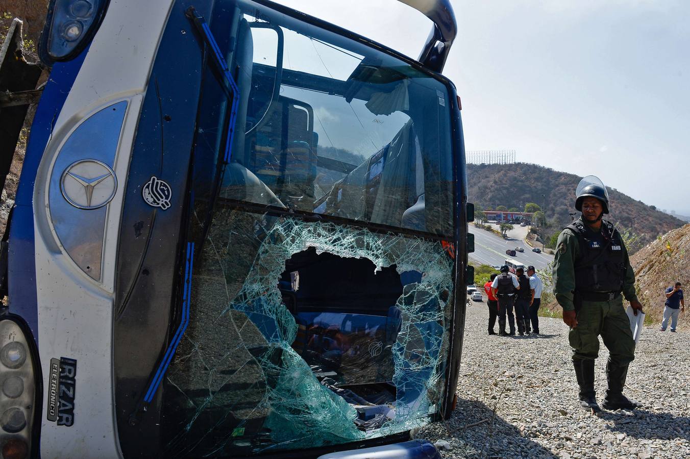 Así quedó el autobús del Huracán tras el brutal accidente