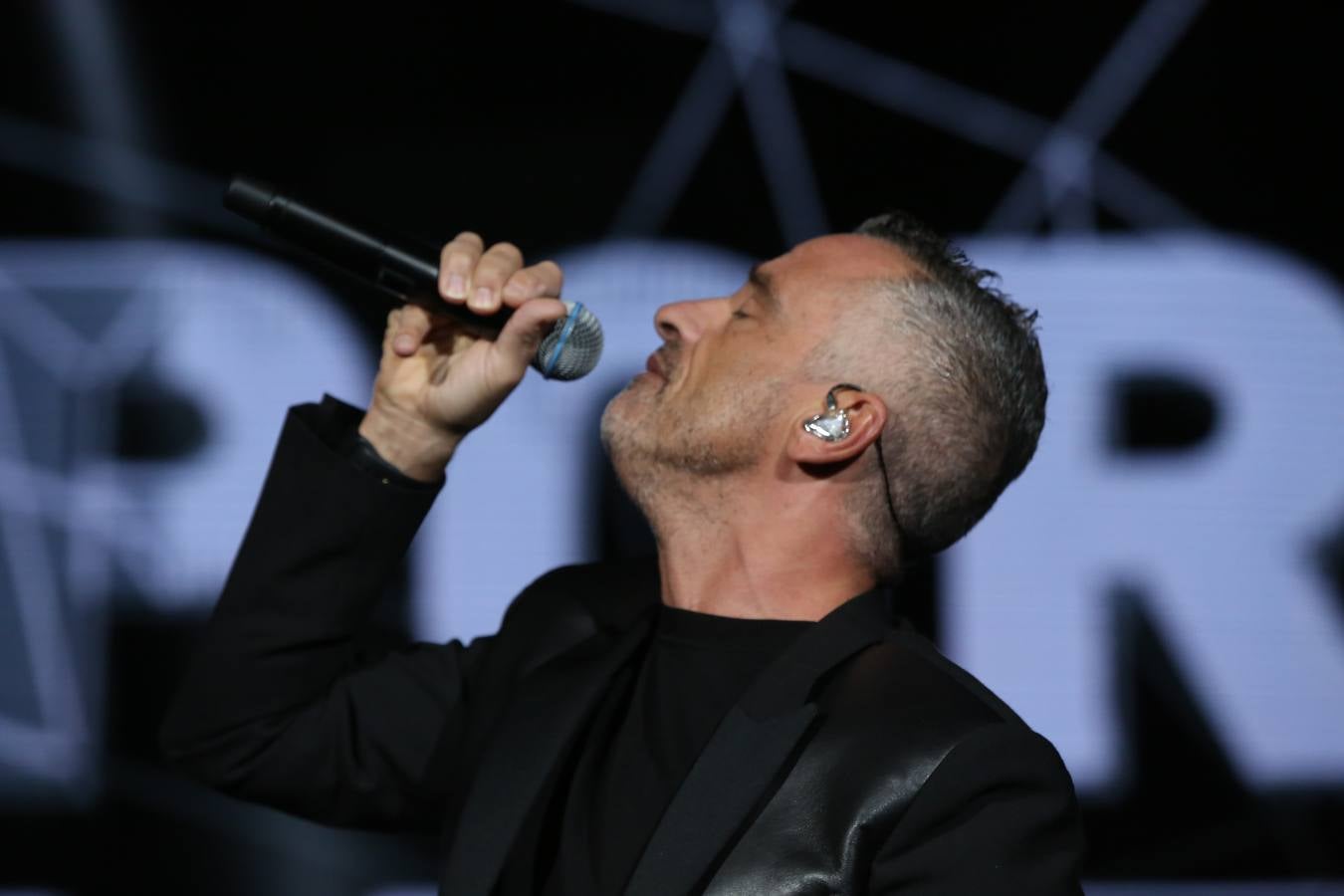 El BEC se pone romántico con Eros Ramazzotti