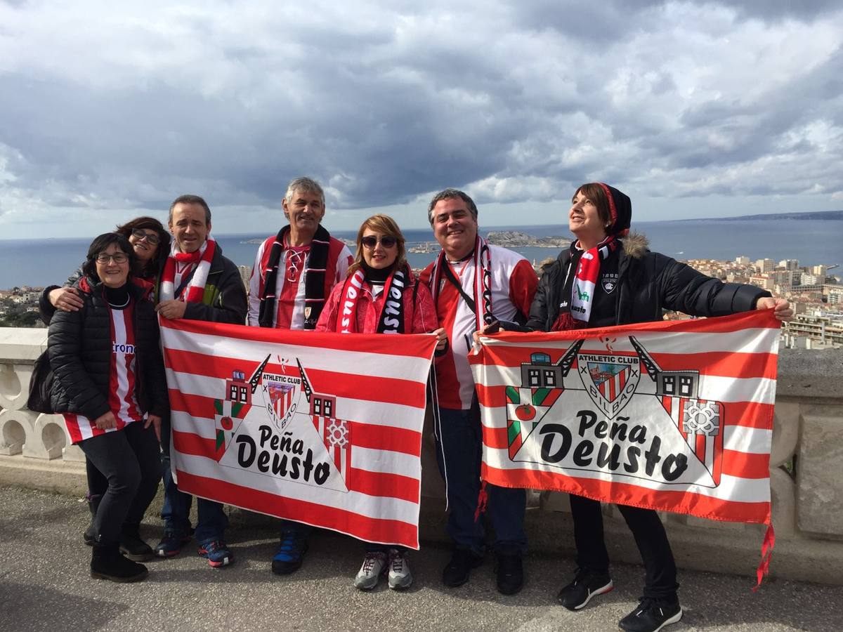 Los hinchas del Athletic toman el Puerto Viejo de Marsella