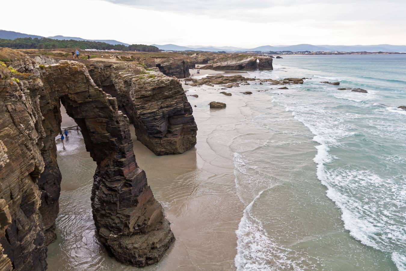 7. Playa de las Catedrales, en Galicia.. 