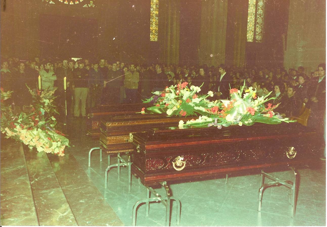 Funeral de las víctimas del Tres de Marzo